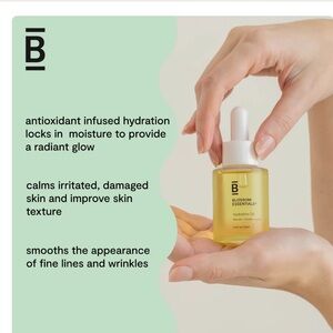 BLOSSOM ESSENTIALS
HYDRATION OIL NWT